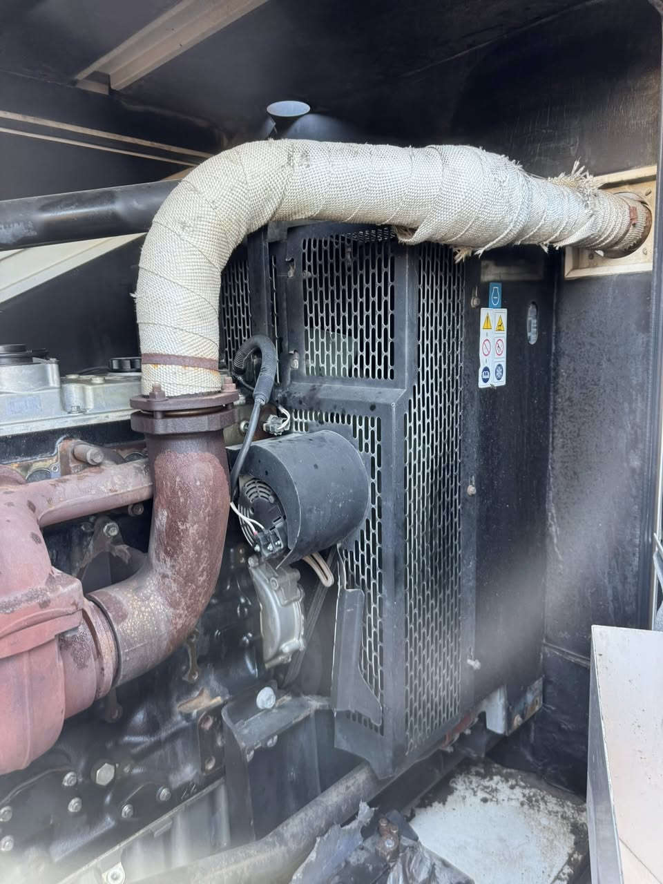 السلام علايكم
مولد بيركنز ١٥٠ كيفي كاتم موديل حديث

بشرط ما مفتوع  بشرط بخار صرف دخن

عنوان اربيل واتساپ ***********
