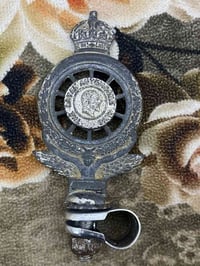 باج بريطاني • طويل • يحتاج طلي