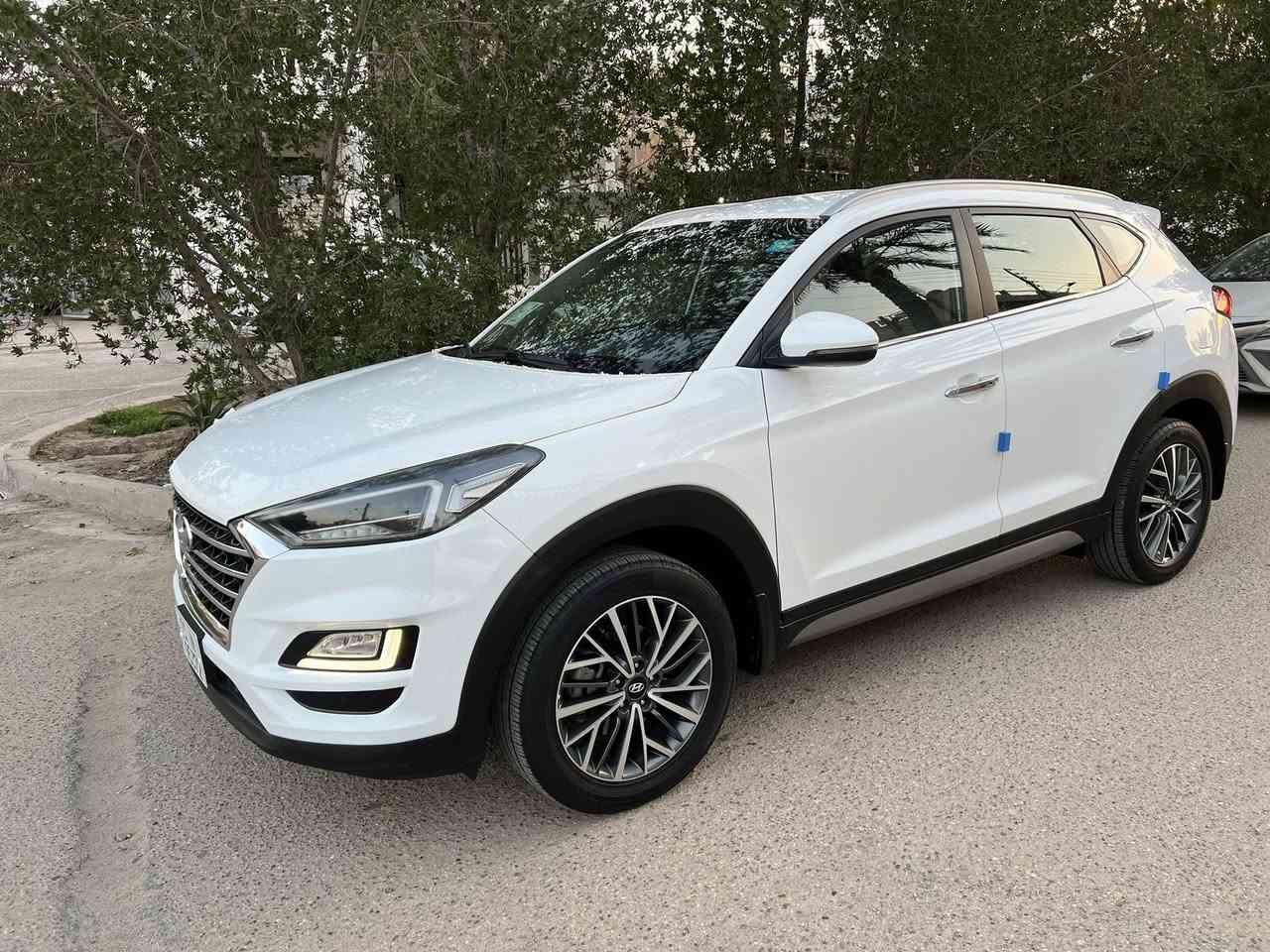 توسان 2021 خليجي شركة الكاصد فوول عدا البانوراما مكفوله كفاله عامه بصمه تشغيل عن بعد كراسي كهرباء خمس عدسات شاحن وايرلس لايت كهرباء مري شفط محرك 2000 دوش مكاني بغداد الكرخ للاتصال ***********
