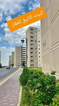 ١٠٠م • أرضي • مفروشة