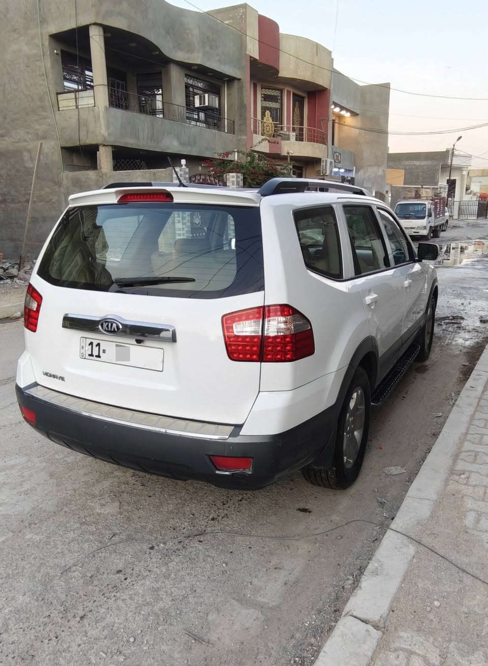 السلام عليكم موهافي بيع او مراوس مع جارجر او اوباما
للبيع موهافي جديده  موديل 2015 
مكفوله من الحادث و الضربه والصبغ والتبديل ،صدر امامي خلفي جديد ،مواصفات فتحه تحكمات كشنات جلد باب خلفي شفط شاشه كبيره اندرويد اوتو وكار بلي ،محرك 3800 سته سلندر مكينه بدون بخار او صرف سعر 175 وبيها مجال للشراي مكاني بغداد رقم بغداد بأسمي هزه وسنويه جديده رقمي 
***********
