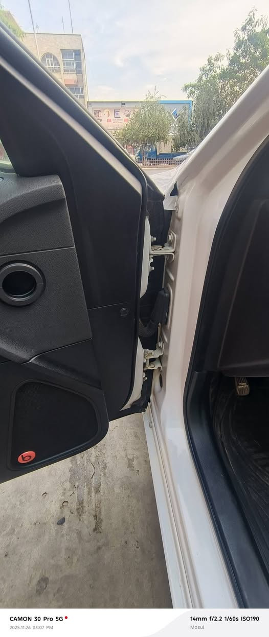 اوبامه 14 ايس ابيص ثلجي
فول موصفات
كفاله عامه
رقم سنويه هزه ڱڵـه. جديد
هذه رقم صاحب السياره
***********
