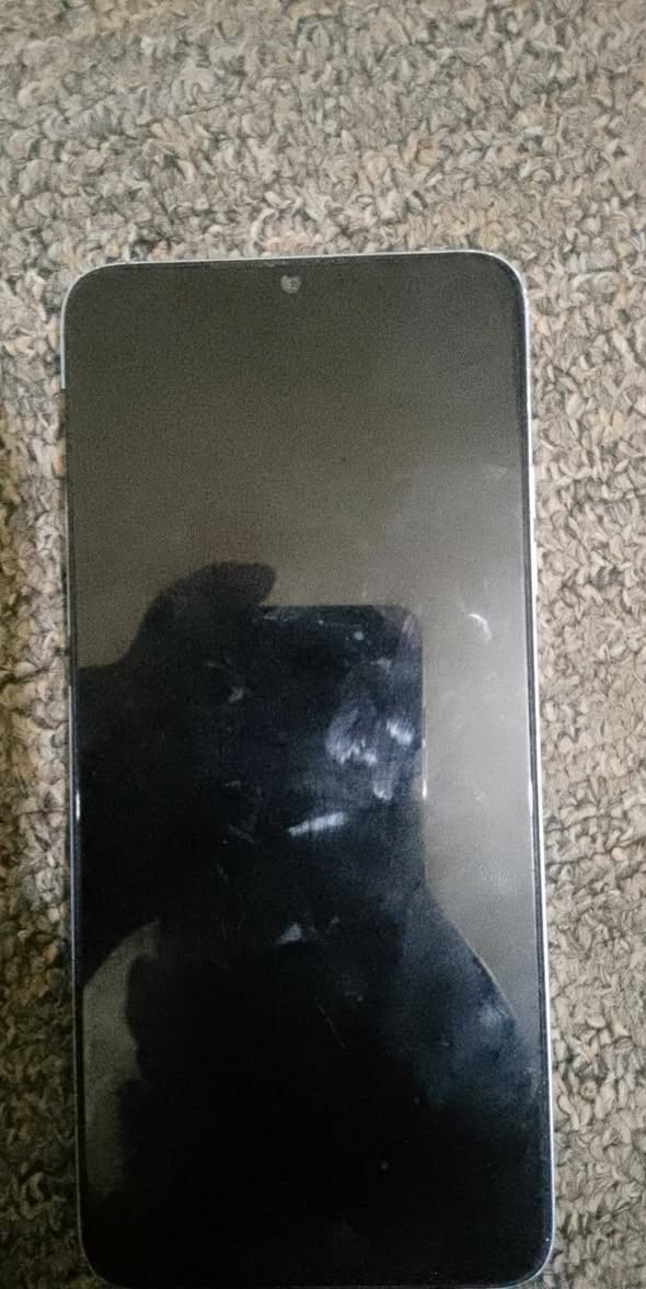 سلام عليكم
موبايل تكنو سبارك 10 جديد كلشي مابي فقط شويه كسر بل لمس بل بوبجي 40فريم ذاكره 128 مكان موصل مراوس أو بيع


**إذا كنت صاحب هذا الإعلان وتريد حذفه لأي سبب، رجاءا أرسل رسالة إلى الدعم الفني**