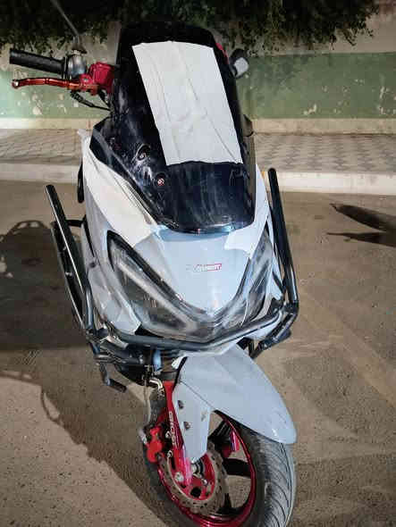 السلام عليكم دراجة جوست 2025 للبيع شغاله سلف هندر كاملة كهربائيات شغالة مكينه ناعمه لاتنقيص لاتبخير شلعة ومعدل دراجة بصمة حساس استاند دراجة كاملة السعر 700وبيه مجال العنوان اديالئ التحرير الرقم ***********
