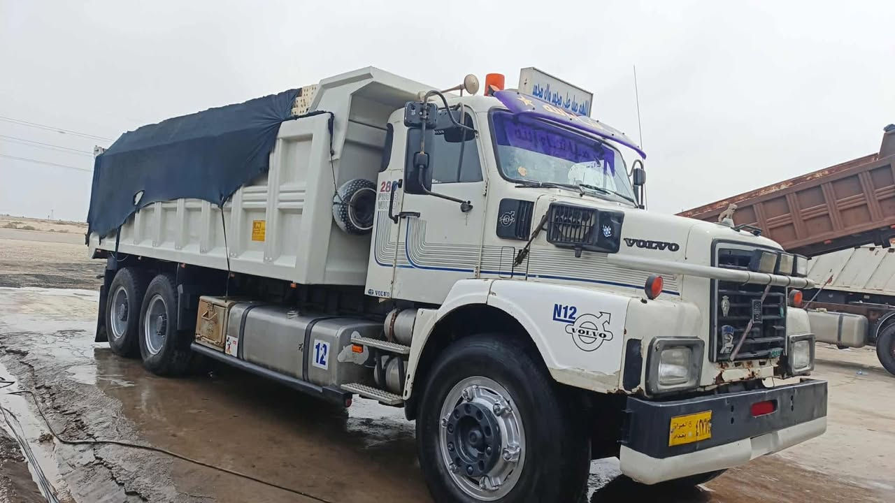 السلام عليكم فالفو البيع موديل 89 رقم بغداد مكمل معاملته تاخد رقم انكليزي تخم تاير تبريد سياره خير من الله مكانهه بواسط كير مكينه شرط سعر 27 وبيهه مجال *********** ***********
