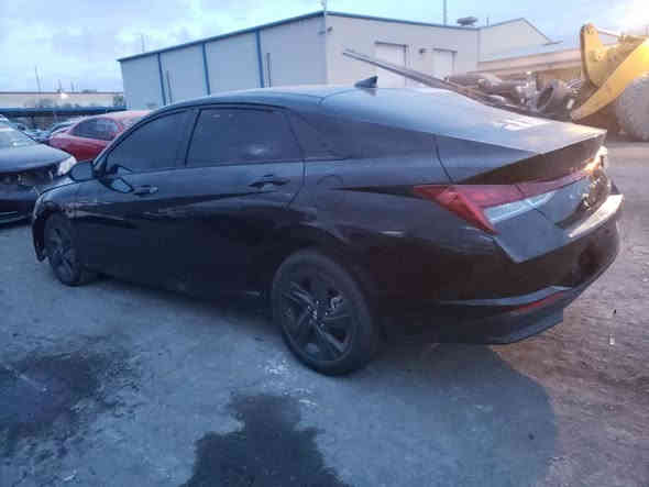 سلام عليكم 
النترا
مديل 22
فول

تشغيل عن بعد
محرك 1.600تيربو 
وارد امريكي
حادثه موجوده بل صور

حساس امامي وخلفي 
رادار امامي وخلفي 
رادار جانبي بل مري 
توقف ذاتي
تحديد مسار 
السياره ماشيه 50الف
ثلاث انظما سبورت وقتصاد 
السياره هايبرد وبانزين 
بيه حالوب بل قماره 
رقم السياره الجديد النكليزي 
السعر 145
 لا تكسر بحلال الناس رقم الهاتف ***********
