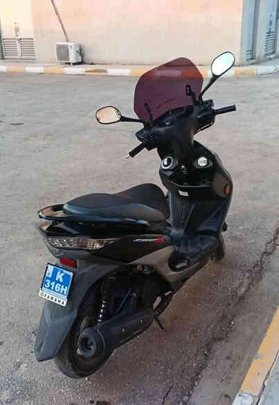 سكنس فحل نوزل لد ياباني خطين قبق بنزين نفخ ستناد حساس علامة البرق الأزرق المميز   كفرات ختم واحد نظيفة جدا جدا. ، مكفولة من فتح اي برغي بيها ..سعرها مليون و 550/تواصل.***********
