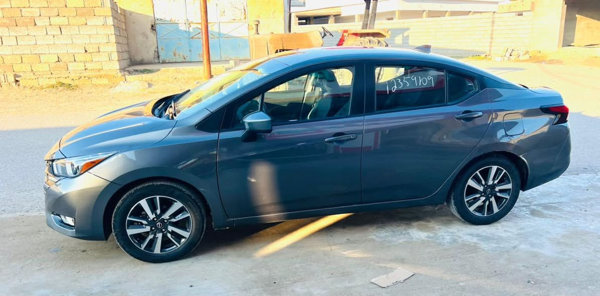 السلام عليكم للبيع نيسان فيرسا ٢٤ ماشيه ١٦ الف ك م بنيد وجاملغ يمين تبديل بلادي  سياره جديده منفيس مامرقم السعر ١٢٠ وبيها مجال مراوس يرهم باعلى منها فرق نقد مكان السيارة صلاح الدين ناحية الزوية 
***********
***********
