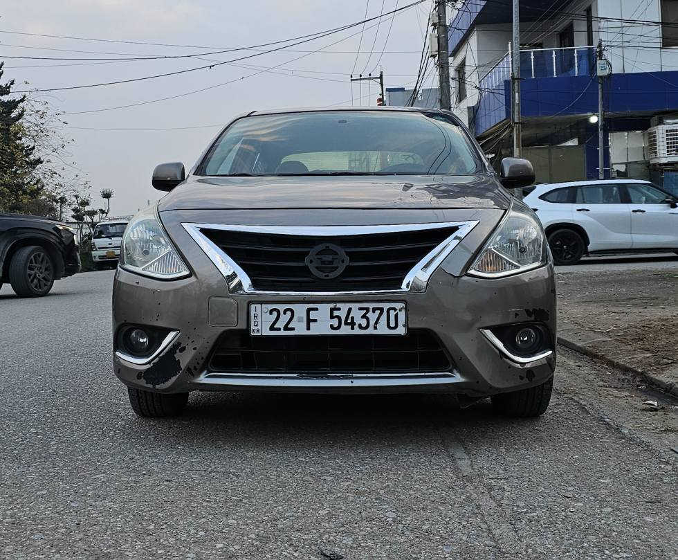 نسيان صني خليجي ٢٠١٩ مكفول عده كم مكان تعديل بارد فقط
ماشيه : 150 الف كيلو متر
(رقم وسنويه وهزه كله جديد باسمي تحويل وكاله بشرط)
مواصفات: 
تحكم استرين abs تبريد وتدفئه شرط جديد 
حداديه جديده منفذ USB +aux وبقيه مواصفات المعروفه
مكان سياره اربيل
*********** أربيل, العراق
