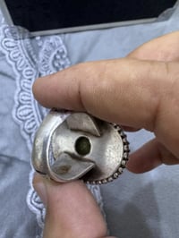 قفل ثنينهن ب ٣٠٠ المكان بغداد 07717645407