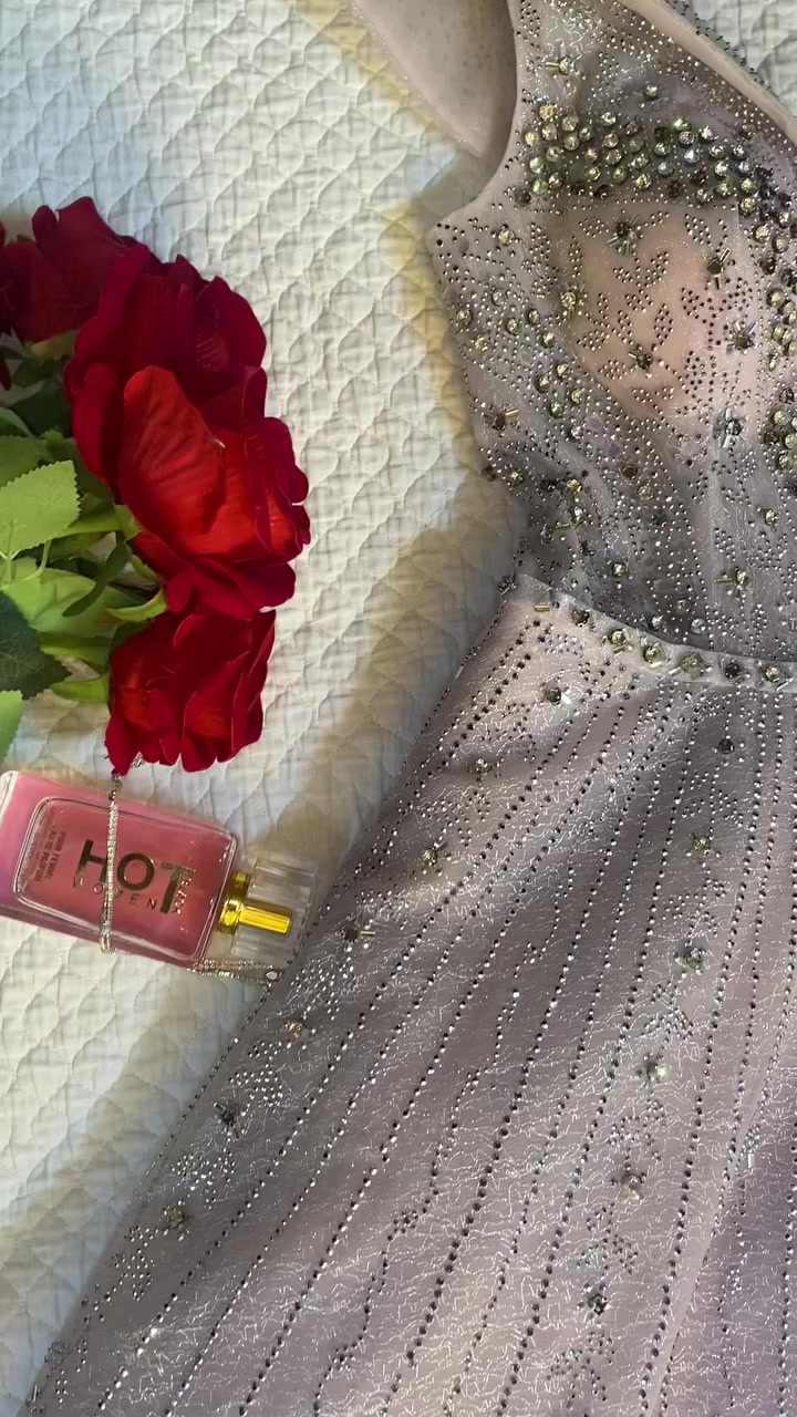 مرحبا بنات
فستان للبيع يلبس ٣٨-٣٧
بسعر جدا مناسب ٣٠ الف 
جديد مملبوس بس شكم مره 
العنوان ديالى -الحديد 
تواصل خاص


**إذا كنت صاحب هذا الإعلان وتريد حذفه لأي سبب، رجاءا أرسل رسالة إلى الدعم الفني**