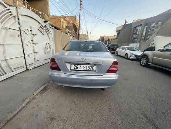 السلام عليكم 
غواصة موديل 99 فول بابا طويل S500 8 سلندر مواصفاتها معروفه صبغ عام جماليه بدون حادث رقم جديد تحويل ثاني يوم مكانها بغداد حي الإعلام *********** السعر 95 وبيها مجال بسيط بيع فقط اعتذر عن المراوس
