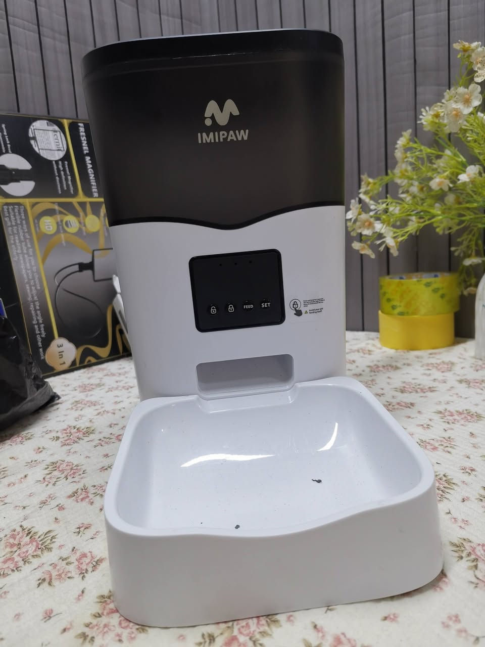 بضاعة امزون كله جديد التواصل خاص او عبر الواتساب *********** وتدلل
