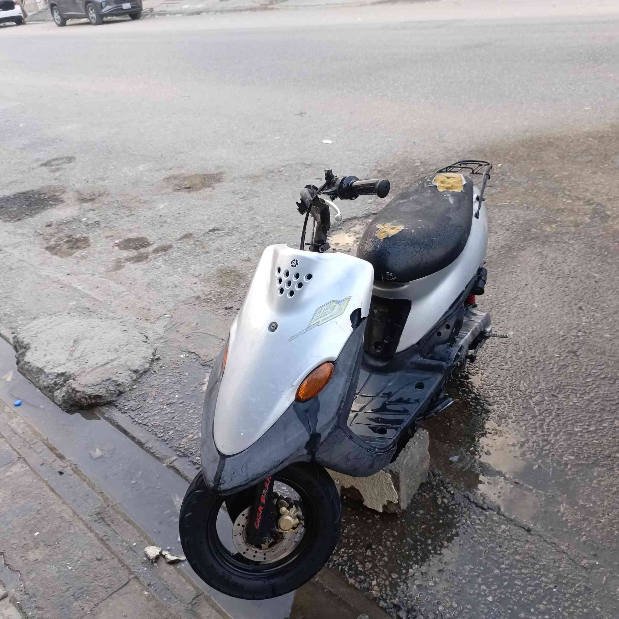 سلام عليكم دراجه للبيع بيجي 9 زروف الدراجه مكينه 100 ما مفتوحه عل فحص الدراجه حلوه و  مكاني نجف حي ميسان #الموشراي_لا_يراسل الرقم *********** واتساب موجود
