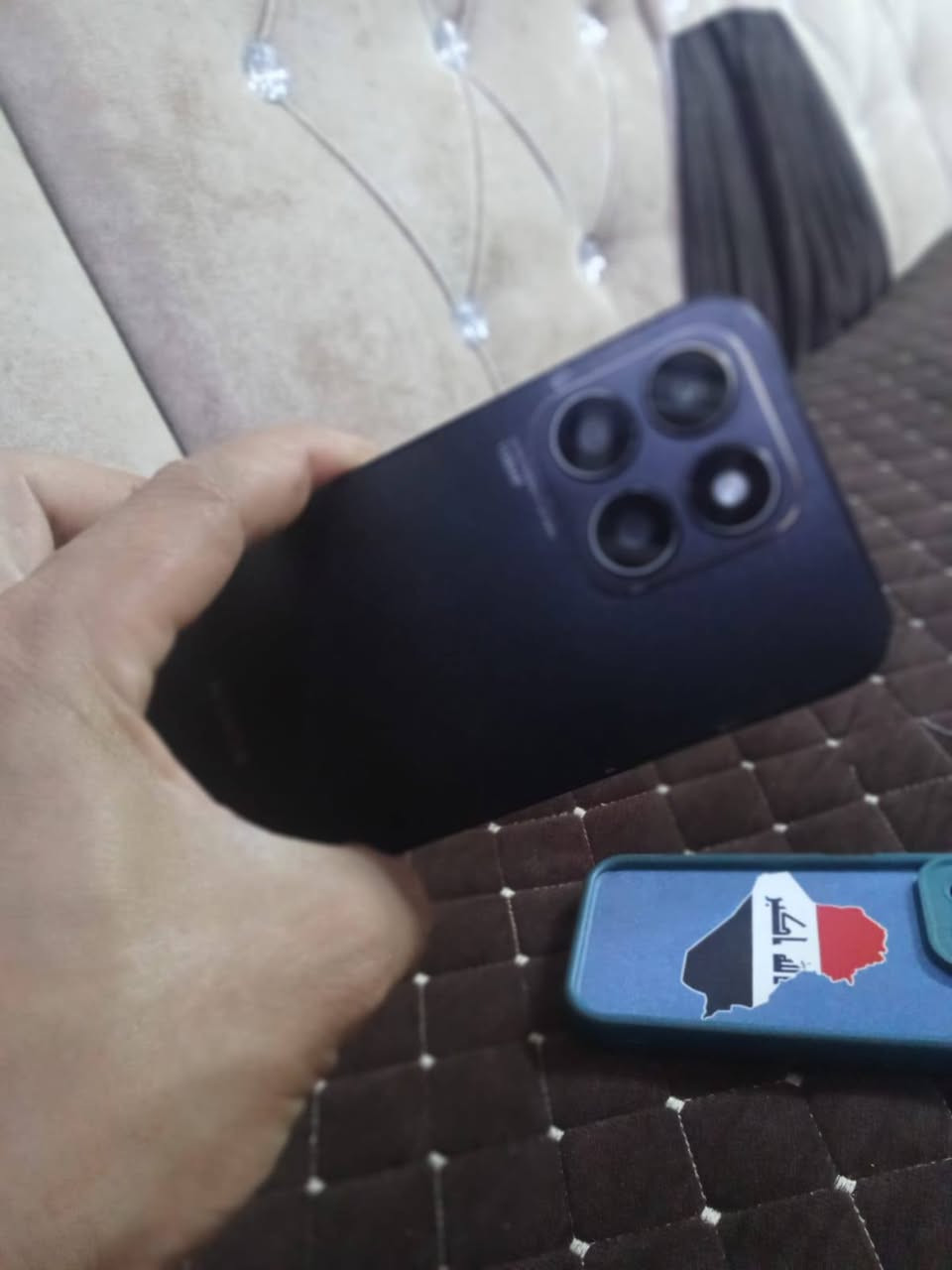 HONOR X8b
هونر اكس 8 بي 
للبيع ذاكرا 512 رام 16 
بوبجي يشغل 60 فريم بصمه اصبع جانبيه سريعه 
كامرا اساسيه 108 ميكابكسل اماميه 50 
جهاز كدام العين مكان طخات بل شاصي.   بس شرط فول اي خلل مابي 
اي خلل مابي حهاز قوي سعره 180 قفله شراي تعال خاص


**إذا كنت صاحب هذا الإعلان وتريد حذفه لأي سبب، رجاءا أرسل رسالة إلى الدعم الفني**