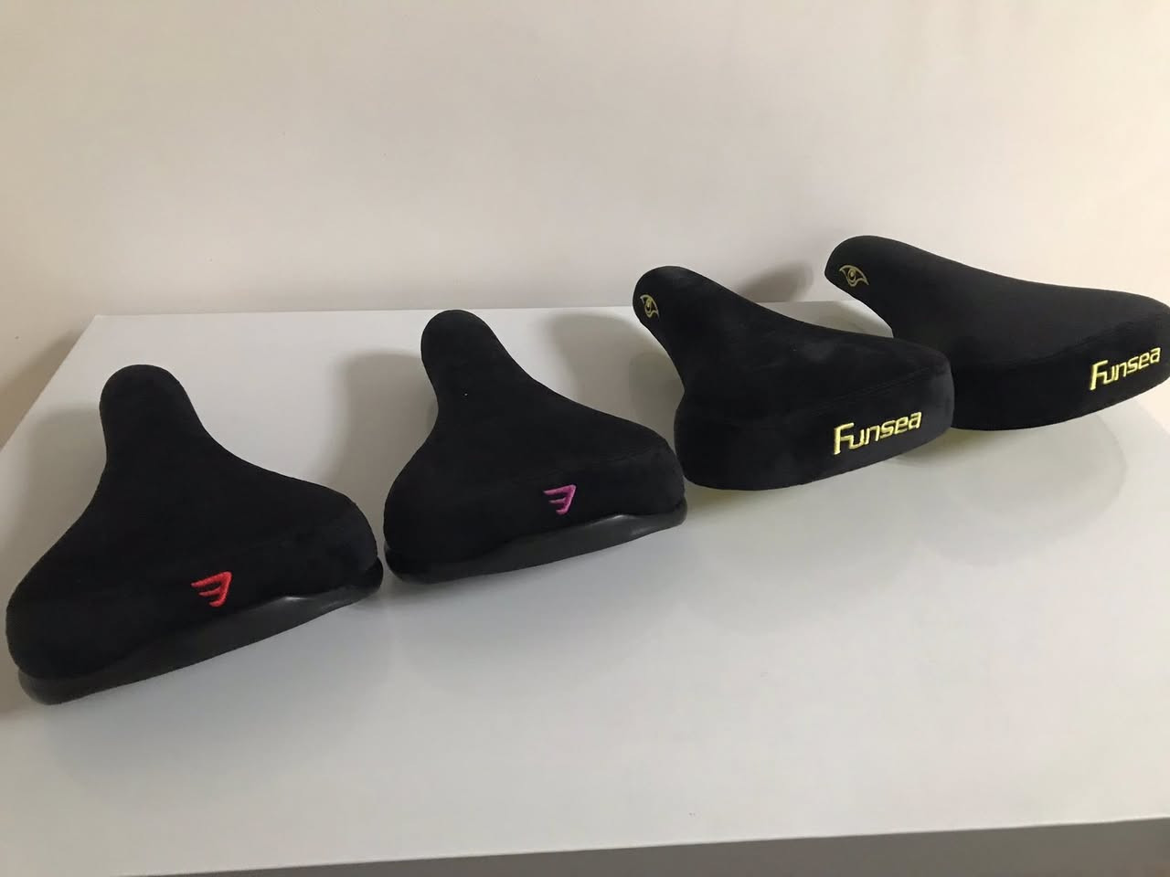 متاح 

كشنات استعراضي شاموا 

سعر القطعه 15


**إذا كنت صاحب هذا الإعلان وتريد حذفه لأي سبب، رجاءا أرسل رسالة إلى الدعم الفني**