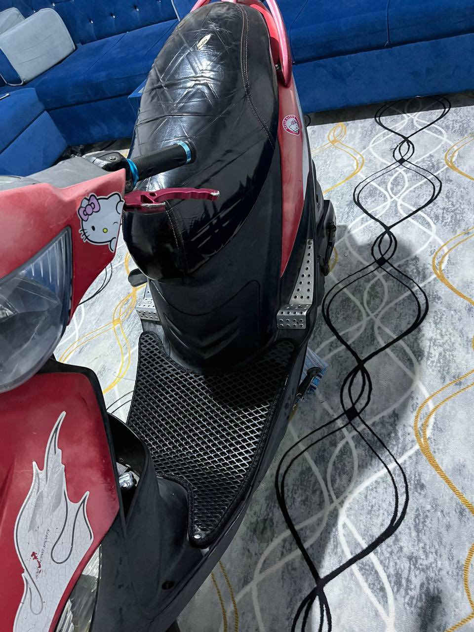 سلام عليكم ماكس عدله مكفوله كفاله عامه مامفتوحه وين مايعجبك افحص دراجه خير من الله تجي وتشوف ملاح قوي بيه كشن اربعه وصالنصه صجمي مكان سماوه سعر 850بيه مجال شراي خاص رقم ***********
