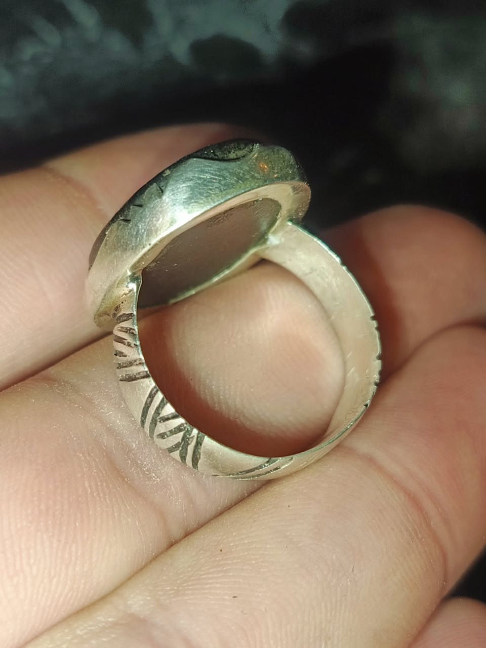خاتم عباس اباد طبيعي اصلي ذمة جاذب للمغناطيس مخطوط اية السحر صياغة يدوي مرتبة فضة ٩٢٥ سعر جدا مناسب❤
حجز وتفاصيل أكثر خاص او واتساب ***********🌹
وموجود عندي كل انواع الاحجار والمحابس الفضة والنحاس.
