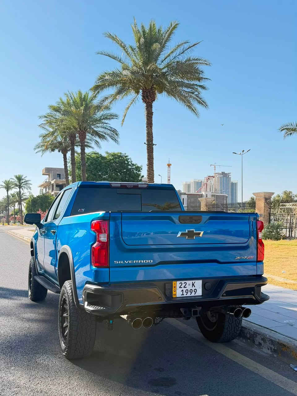 سلفرادو ZR2 2023
السيارة فول الفول كامل مواصفات للاخير
مكينة 6.200 / كير 10 نمر /  فتحة / فور ويل / دفلوك امامي / دفلوك خلفي /  مراية خلفية كامرة / دادتشو دشبول كامل معلومات / صندوك درج / كامرات كامل 360 /  هيتر سترين /  كشنات حضن / جلد تدفئة تبريد / كشنات خلفية تدفئة / كشنات هزاز / خزن كشنات / فتحة على صندوك في جامة الخلفية / انارة كاملة في الصندوق /كشاف ضوء في المراية الجانبية / كامره على صندوك و على تايرات / كشنات السايق و المرافق كامل تحكم كهرباء / تحديد مسار / قيادة ثاتية تفاعلية / رادارات جانبية و امامية / شاشة جبيرة دشبول جديد مال فول 
 و بعد مواصفات كومة 
🔹 عدا الـ zr2 تجي بنيد دعامية لايت شباك مكينه 
صدر كامل Multimatic DSSV  
كلشي يتختلف عن السلفرادو العادية 
ماشية 60،000 km اغلب مشي سيارة في دبي 
🔹 السيارة مزودة 🔹
🔹ترفيعة كاملة kit lift BDS اصلية من امريكا 2,500$
🔹ويلات Fuel اصلية 4 سعر قريب 2،000$
🔹 اكزوز ABW من مكينة Y بايب H بايب كامل للاخير 2,400$
🔹كفر تبريد اكسل خلفي Afe power 350$
🔹دوسات اوفرود 1،500$
🔹تايرات جدد kumho يجي نقشة جبلي بدون صوت 750$
🔹 رقم مميز سعرة 3،500$ يباع مع سيارة  
🔹 كاتب تضليل جديد الاصدار 80‎%‎ 
🔹 تقريباً مجموع الصرف على سيارة اكثر من 13،000$ حقيقي
🔹السيارة بدون صبغ بيها بارد بسيط في جاملغ الخلفي هنا 
السعر 49،000$ 
للتواصل ***********

