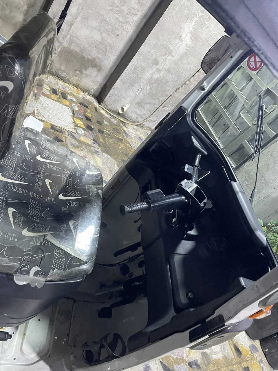 للبيع تكتك موديل 2021 شهر 10
التكتك كامله من اي نواقص مكفولة 
مكاني بغداد-دورة/ابو دشير  للبيع بسعر8.5
وبيها مجال بسيط للتواصل *********** على الواتساب حصراً
