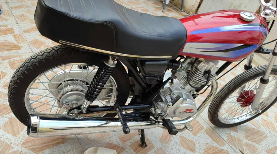 للبيع بس تعميره بدون شاصي برغي مامفتوح بيهه.. بيه تبخير بلتشغيله بس وشكراً.. سوق الشيوخ خاص مفتوح


**إذا كنت صاحب هذا الإعلان وتريد حذفه لأي سبب، رجاءا أرسل رسالة إلى الدعم الفني**