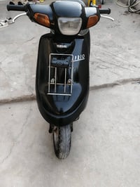 دراجه بطه موديل 2000للبيع الدراجه مكفوله من كل شي كهربائيات كلها شغاله...