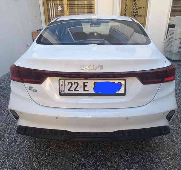 سيراتوا جراند موديل K3  2022 وارد كوري 🇰🇷 استيراد خاص رقم اربيل سيارة اسمي  
بية بارد جاملق الخلفي محدد بصورة قدر ٤ أصابع 
محرك 1600 دبل نوزل ماشية ٥٤ الف 
لون ابيض
تحكم ستيرن
 تحكم مراة داخلية 
بصمة 
كشنات جلد  و تدفئة للكشنات 
تحديد مسار 
مانع الانزلاق 
حساسات أمام وخلفي
كاميرة 
بلوتوث 
سعر ١٧٠$
***********
سيارة خير من الله
