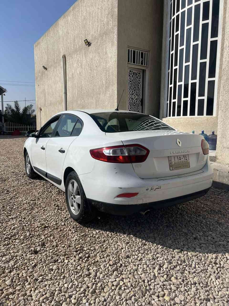 رينو فلاونس
موديل 2012
كير ومكينه جدد
تبريد  والتدفئة شغال 
كهربائيات بلاديه وكلشي شغال 
بدون اي ضربه وصبغ 
مكاني بابل 
السعر 62
***********

