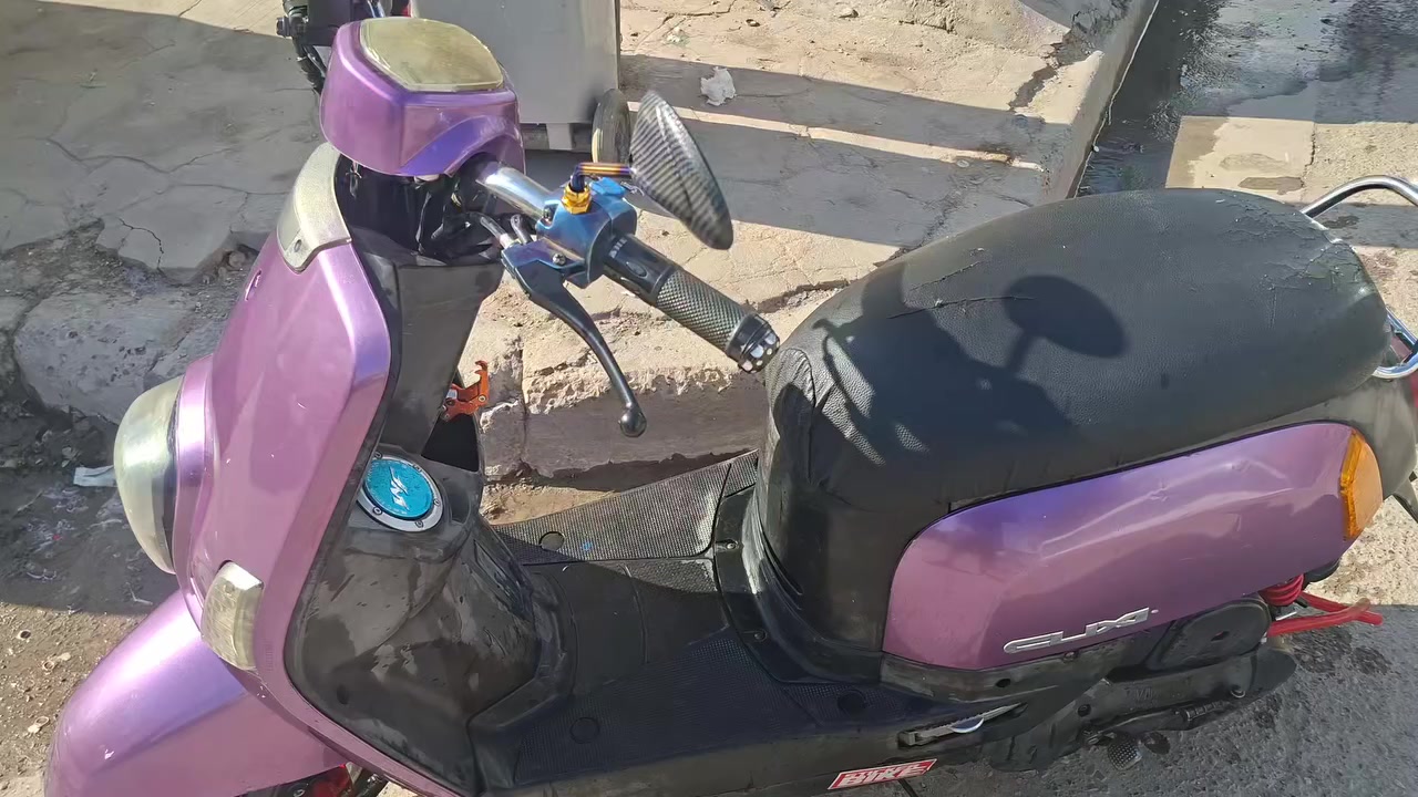 بوليسي فول تزويد وكله اصلي مو تجاري ٦٥٠ وبيه مجال بسيط *********** مكاني ابو دشير
