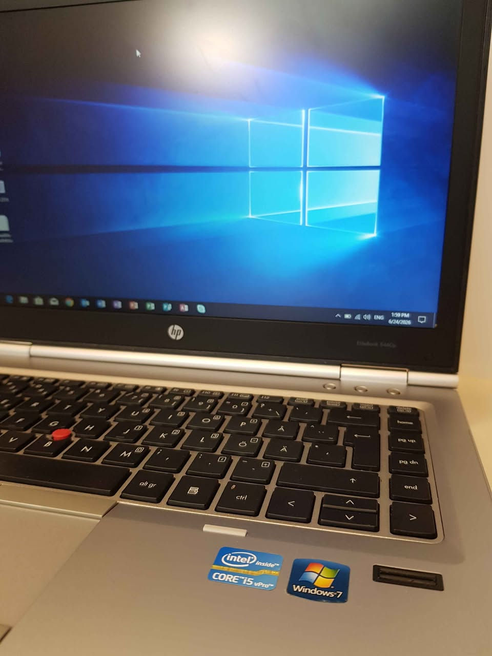 السلام عليكم 
متوفر لابتوب Hp EliteBook 8460p مستخدم 
المواصفات 👇
Cpu: Intel Core i5-2540M 
Ram: 8GB DDR3 
Hard: HDD 500GB 
السعر 120 الف 
متوفر خدمة التوصيل الي جميع المحافظات 
***********
*********** أربيل, العراق
