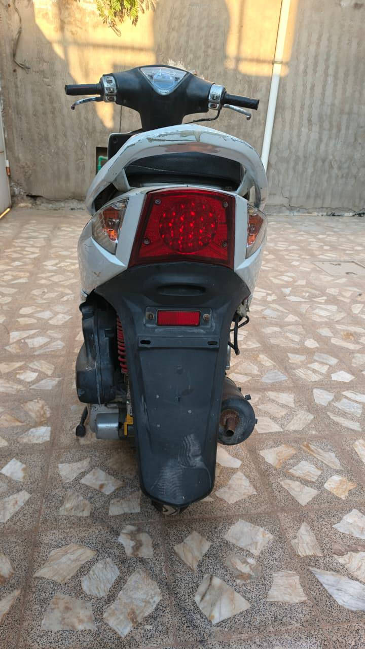 سلام عليكم
دراجه للبيع كامكو G5 مكينه مفتوحه السعر 300وبيها مجال قليل ***********
