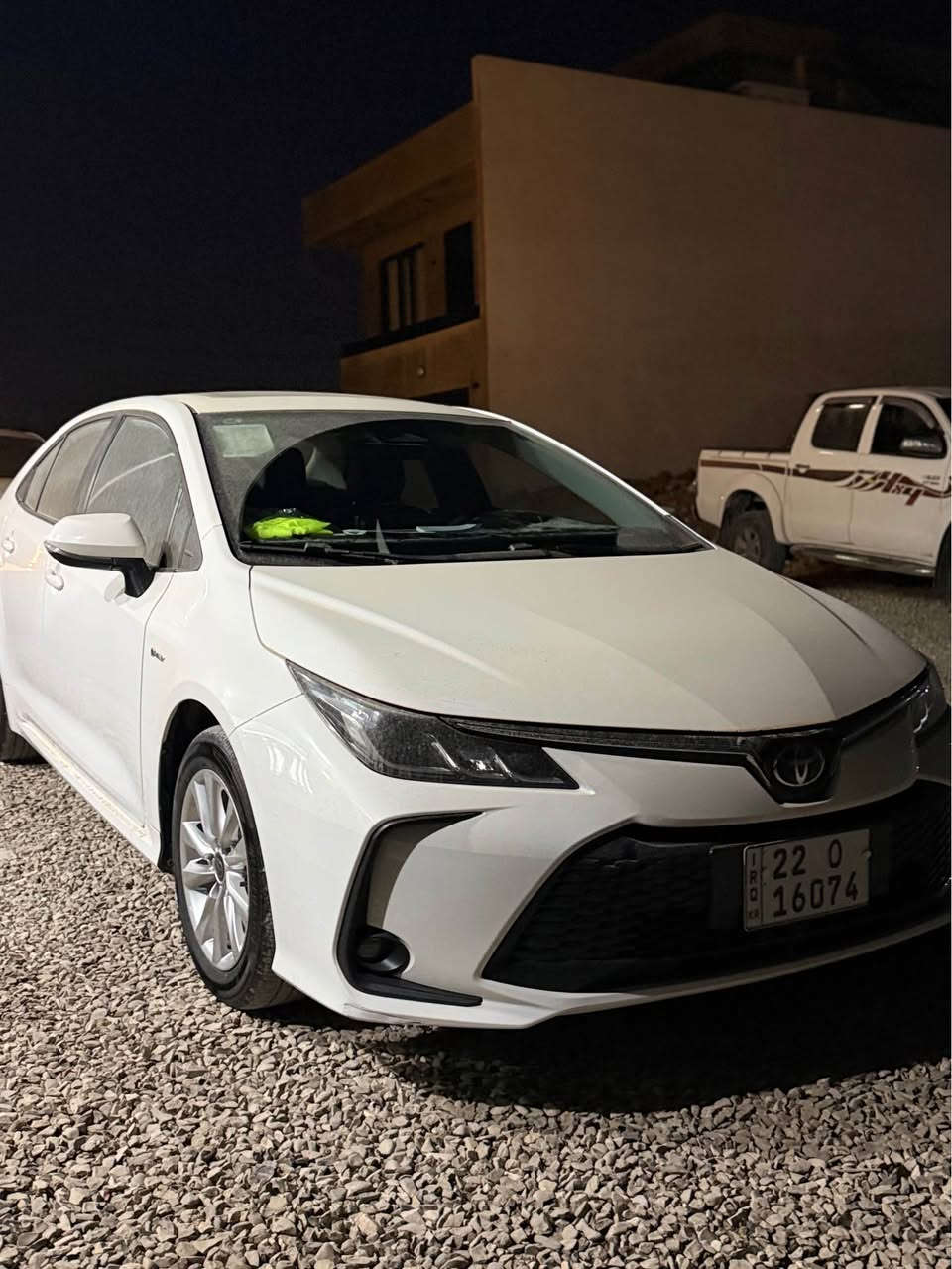 تویۆتا کرۆلا هایبرید HEV 2025
مواسەفاتی لای خەلک مەعلومە 
تەنها ٢ بۆ ٣ جالی جبوکی هەیە 
هەموو گیانی بە شەرت 
کامل جوانکاری بۆ کراوە گاعی سەر دۆسە و بالی بیلاد 
شوین سلیمانی 
ژم:***********
سعر ١٦١ مەجالێ برایانە السليمانية, العراق
