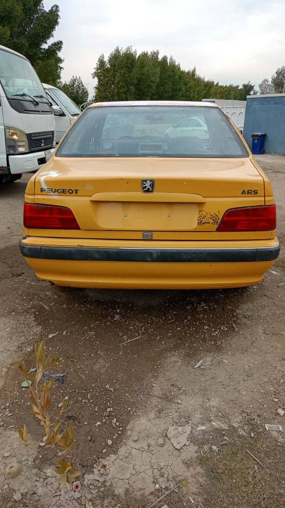 سيارة 2010
صاحبه موجود  
محرك هستومجفت عام  كير نضيف 
ع المشتري الهيئه والغرامات 

سعر18وبيه مجال  حتلوه مراوس ‏‪***********‬‏ بغداد, العراق
