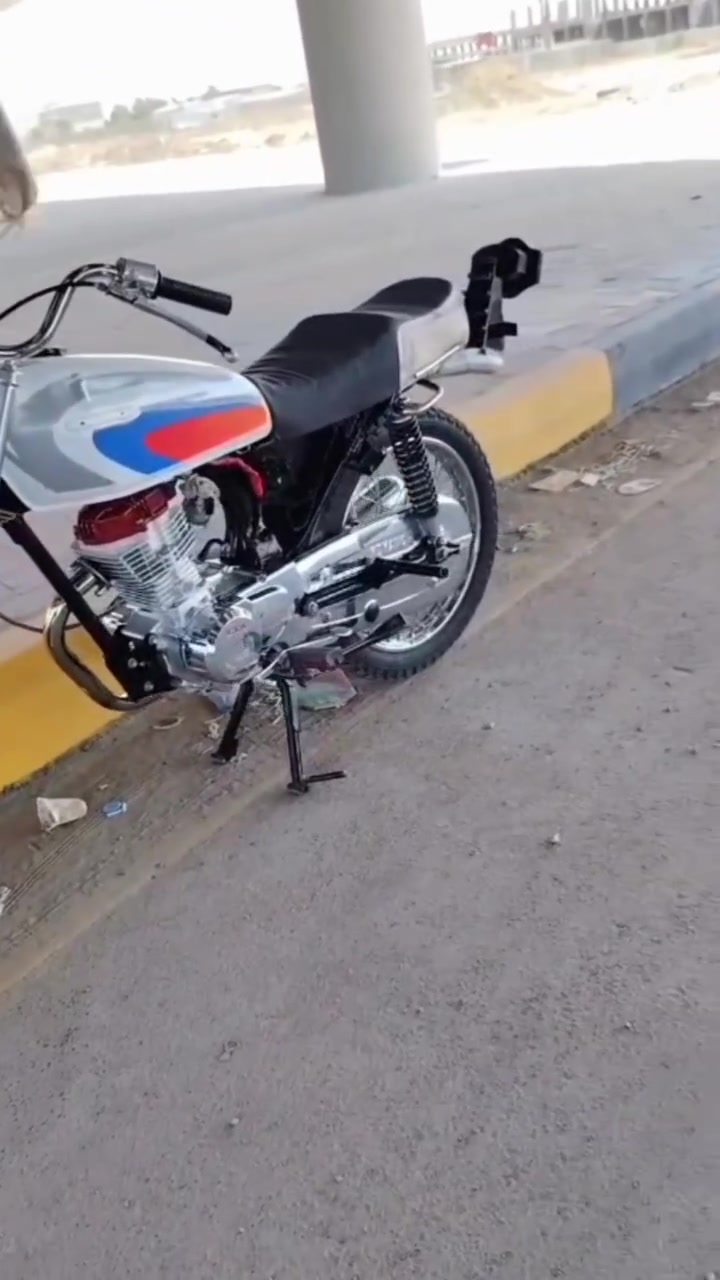 سلام عليكم المركوب البيع فول نضافه دراجة شرط شلعه شك الكاع وسرعه واحد على واحد
دراجة مناسبه شراي بخدمته


**إذا كنت صاحب هذا الإعلان وتريد حذفه لأي سبب، رجاءا أرسل رسالة إلى الدعم الفني**