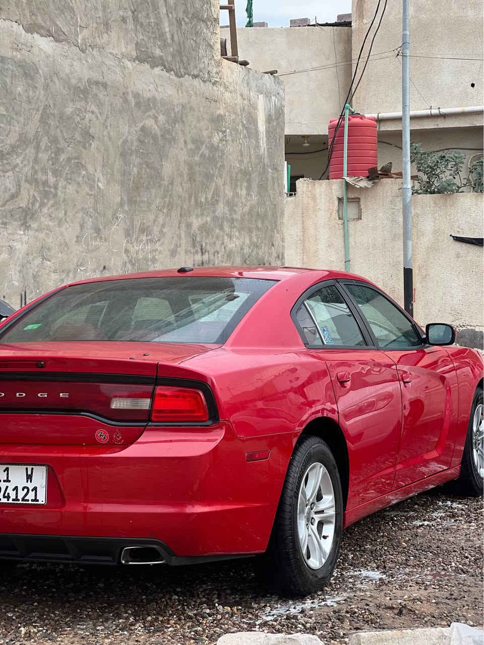 سلام عليكم 
دوج تشارجر 2012 سياره حلوة ومرتبة وجاهزة من كلشي مكينه 3600شاشه جبيرة كير ماوس مكينه وكير وحداديه وتخم تاير كلش جدد رقم بغداد بسمي سنويه وهزة جديدة سعر 150وبيها مجال مكاني بصرة شط لعرب لاستفسار *********** البصرة, العراق
