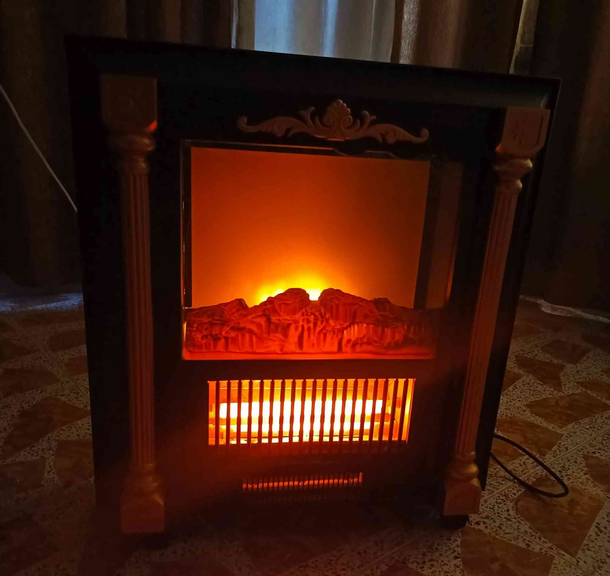 صوبه ام الجمر مستخدمه نظيفه وجاهزه للبيع ***********
