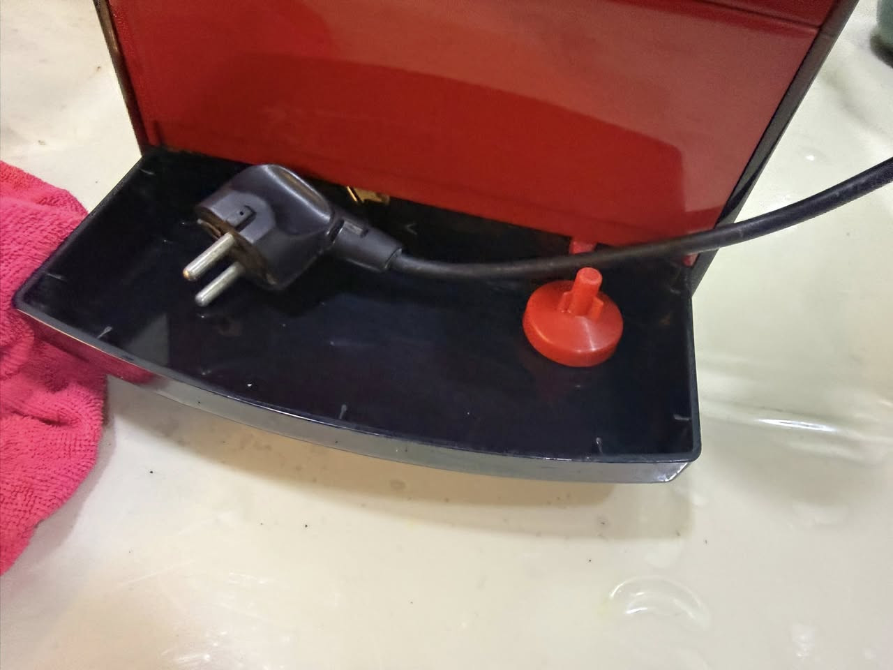 سلام عليكم اخوان من خصة ادمن هاى مكينة ابيعها فحم بس فحصتها شغالة ٧٥ الف با العافية


**إذا كنت صاحب هذا الإعلان وتريد حذفه لأي سبب، رجاءا أرسل رسالة إلى الدعم الفني**