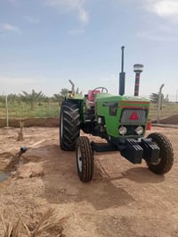 للبيع موديل 98 رقم سنويه مكينه جاهزه كهربائيات جير اكسل عالشركه ما مفت...