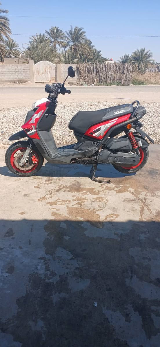 سلام عليكم دراجه سكنس جبلي رمبه بلالديه مامفتوح بيها برغي تجي تكلب وتقتنع وين ماتريد وديها يفحصوها دراجه بالجيس جديده سعر مليون ونص وبيه مجال قليل كلش استفسار ***********
