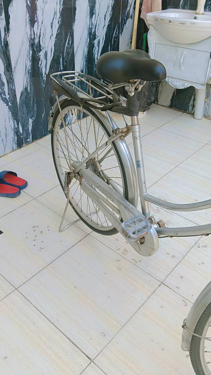 حجم 26
كامل..متصرف عليه فلس واحد..
سعر 75...
مجال حگ الجيه..
بغداد ***********
