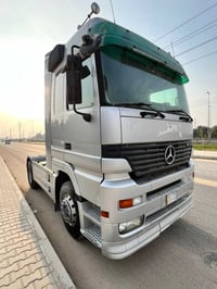 اكتروز 2000  رقم كربلاء بأسمنه   سياره كلش جديده وحلوه مكفوله   مكفوله...