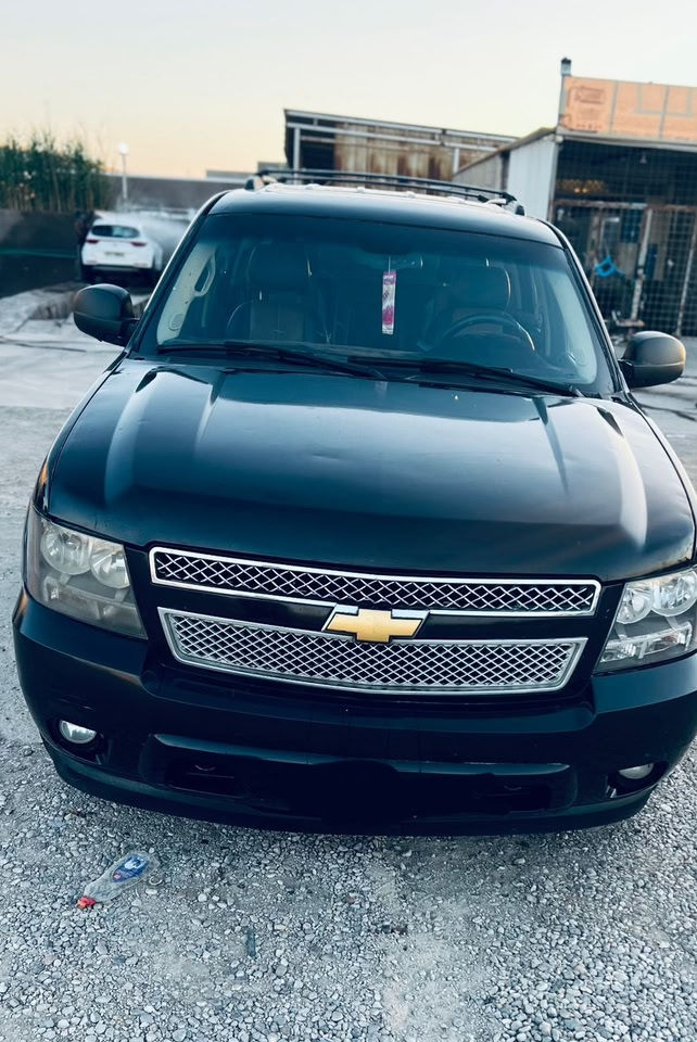 تاهو 2008 LTZ
فتحه بلقماره مكينه جديده توهه مشدوده 
تايرات جديده 
كهربائيات حساسات كلها شغاله 
اشاره بلمري 
الدواخل كلش حلوه شاشه وكامره بگ 
سياره جاهزه ما عوزها شي 

🔴. صبغ عام تغيير لون 
🔴فقط لوحات شمالي بيهه 

#السعر_68_وبيها_مجال_للشراي 
مكانها ذي قار 
رقم التواصل ***********
