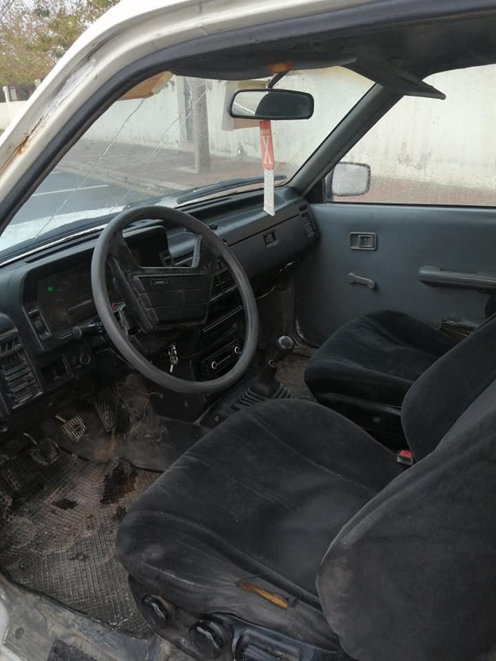 بيكاب مازده تاك نيوو نمونه له جواني خاويني سياريكي مه زبووت گير مه كينه ئه ك سل كارباي هه مووي به شه رتي سه ت فيته ر( ئارم بلاستيك سليماني ئه سلي) كاك بؤ سحري 27كه ميك مه جاليكي برايانه رقمم *********** له هه وليري أربيل, العراق
