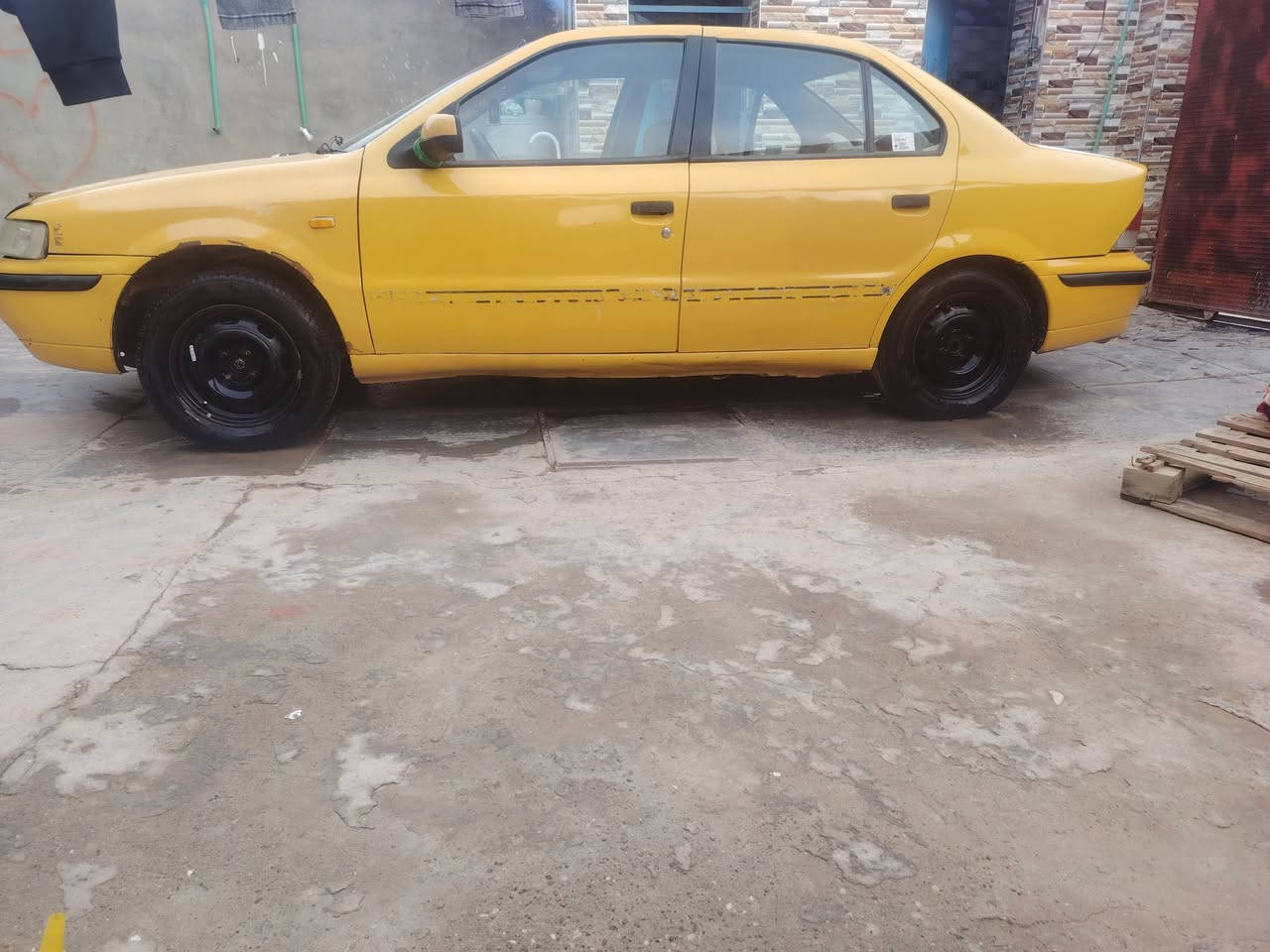 سلام عليكم سياره البيع سمند البيع11 سياره لاتنقيص ولاتبخير سياره جازه كله مبدله جديد بيه صبق بلبنيد سعر ٣١ وبيه مجال وهذا رقمي *********** مكان سياره بغداد النهروان
