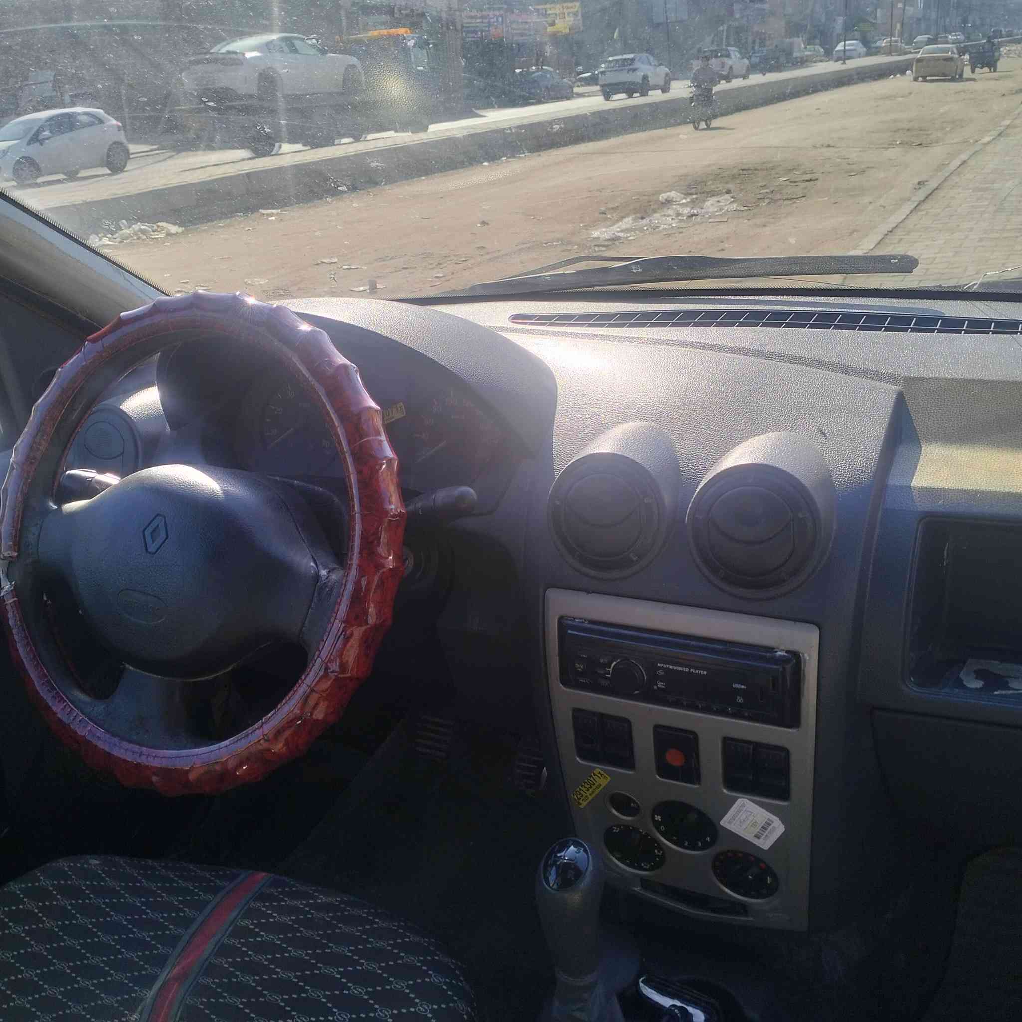 سياره رينو لوكان نضيفه مكينه بلكارتون موديل 2009 تخم تاير
مصفره هيئه وكامله رقم بغداد نكليزي 
السعر 38وبيها مجال قليل مكان السياره كربلاء 
***********
