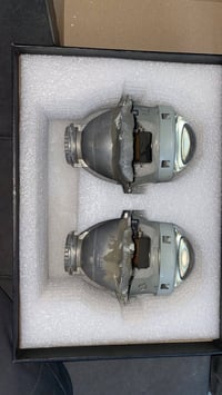 عدسات زينون • موبار • ٢٠٢١