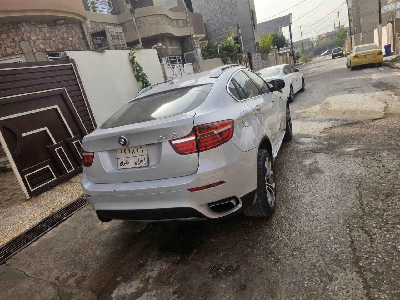 سلام عليكم  x6 2013 50i x drive
لايتات ليزر اعلى مواصفات بسنتها 
صور حادثها اخر صوره
اخوان السياره صارت عليه ١٦٣ ورقه
 و اني طالب مجال ما عندي 
السياره تمشي و بيها دخان ابيع محرك فحم 
و السياره تخبل كدام العين و ماشيه ٩٤ الف سعر قفل نهائي فحم ١١٠ شراي و عندك مجال تسويها تعال خاص . كلشي مذكور  وياها غراض هم تستفاد منها اشتريتهم


**إذا كنت صاحب هذا الإعلان وتريد حذفه لأي سبب، رجاءا أرسل رسالة إلى الدعم الفني**