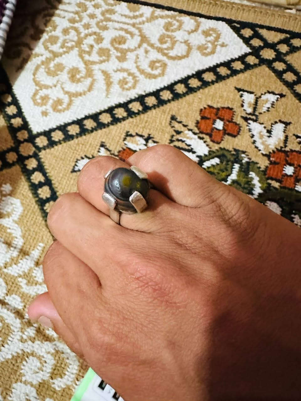 محبس سليماني قديم للبيع السعر 60 بيه مجال قليل.


**إذا كنت صاحب هذا الإعلان وتريد حذفه لأي سبب، رجاءا أرسل رسالة إلى الدعم الفني**