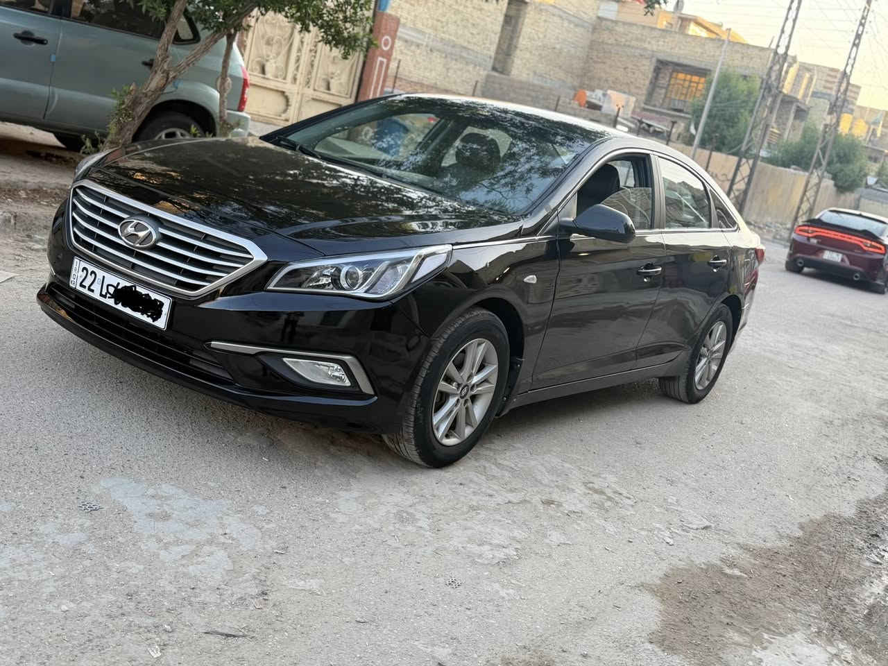 سلام عليكم سوناتا ١٧. أدوات كلك بيها كص دخول جديد بدهن كوريه خط واحد غاز مكفوله كير مكينه صدر جاهزه مابيها نقص برغي السعر ٥٨مكان بغداد 
***********
