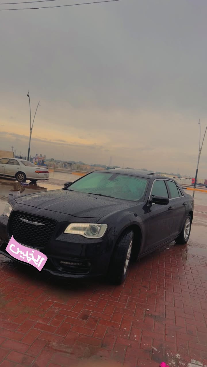 السلام عليكم أوبامه 2016 معليه 2022سياره كامله مكمله حدث بل جملغ الخلفي حدثه حلوه اتخم تاير حديده سياره جهز كلش مكاني بصره *********** سعره 175 وبيه مجال قليل
